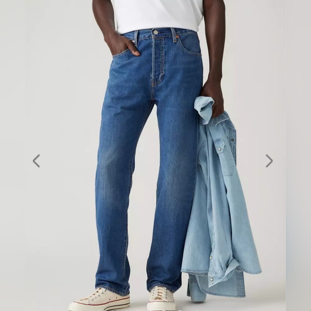 Levi's Classic Straight Blue Jeans